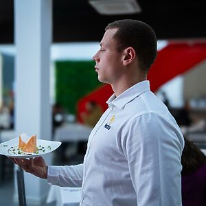 Curso Español + Hospitality & Restaurant Management